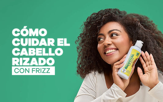Cómo cuidar el cabello rizado con frizz: guía experta para recuperar rizos definidos